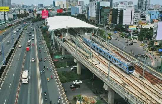 Sử dụng công nghệ thanh toán hiện đại trên tuyến metro số 1 Bến Thành - Suối Tiên