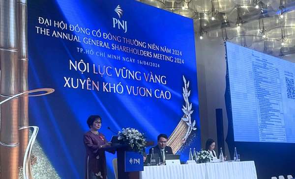 Giá vàng bứt phá, PNJ đặt mục tiêu lãi kỷ lục trong năm 2024