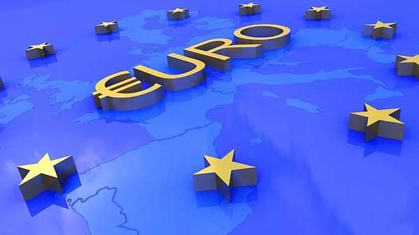 Cơ quan thống kê châu Âu (Eurostat) công bố dữ liệu cho thấy lạm phát hàng năm của Eurozone tăng lên 2,0% trong tháng 10