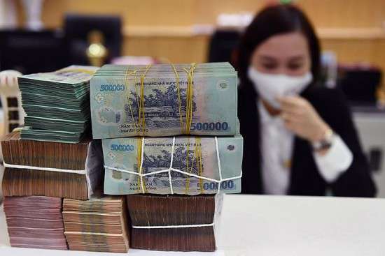 Hạ lãi suất điều hành là bước đi hợp lý, giúp "sức khỏe" nền kinh tế sớm hồi phục