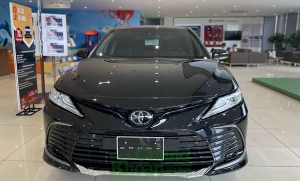 Giá xe Toyota Camry 