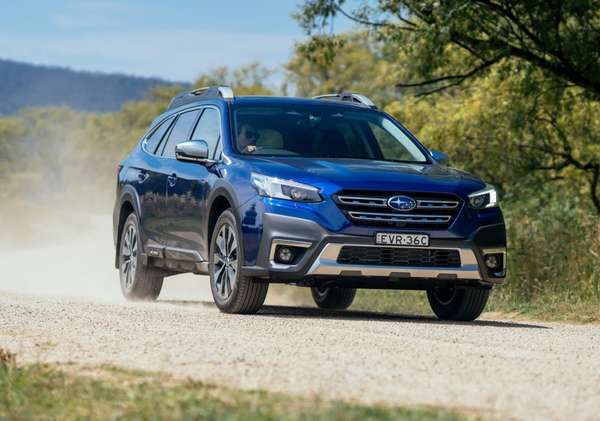 Bảng giá xe Subaru niêm yết và lăn bánh mới nhất tháng 10/2023