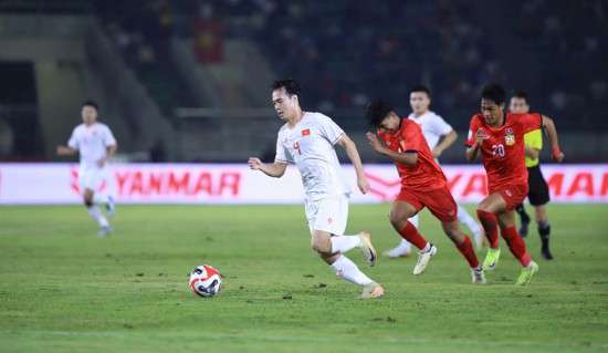 Kết quả trận Lào và Việt Nam, Bảng B AFF Cup 2024: Hiệp hai bùng nổ, vỡ oà cảm xúc