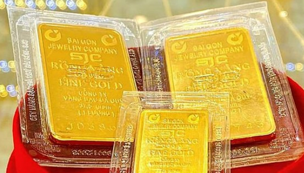 Giá vàng hôm nay 31/7/2023: Giá vàng được kỳ vọng trở lại mức 1.985 USD/ounce