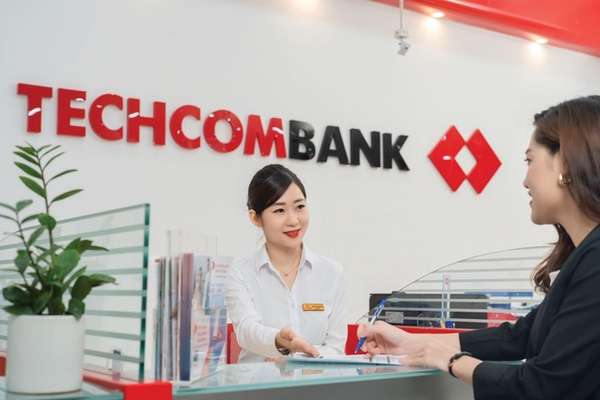 Bản tin tài chính - ngân hàng 4/12: Eximbank sắp họp cổ đông bất thường; Đề xuất thu thuế VAT với hàng giá trị nhỏ