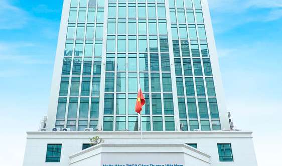 Fitch Ratings nâng xếp hạng tín nhiệm đối với VietinBank