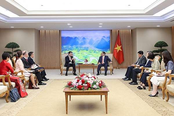 Chủ tịch Robert Ford cho biết, Tập đoàn Abbott sẽ tiếp tục đầu tư lâu dài tại Việt Nam - Ảnh: VGP/Nhật Bắc