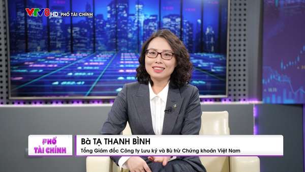 Bà Tạ Thanh Bình - Tổng Giám đốc VSDC chia sẻ tại Talk Show Phố Tài chính ngày 17/02/2025