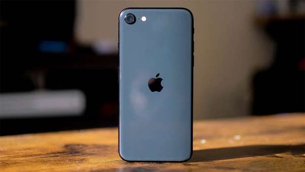 Top 3 mẫu iPhone giá chỉ hơn 5 triệu mà hiệu năng vẫn ở cái tầm 