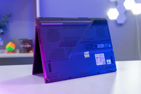 Asus ROG Strix Gaming: Chiếc laptop gaming cao cấp với mức giá chưa tới 20 triệu đồng