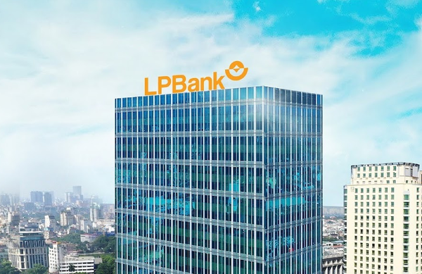 Ngân hàng LPBank biến động nhân sự cấp cao, miễn nhiệm hai Phó Tổng Giám đốc