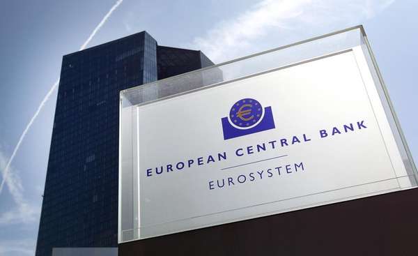Ngân hàng trung ương châu Âu (ECB) 