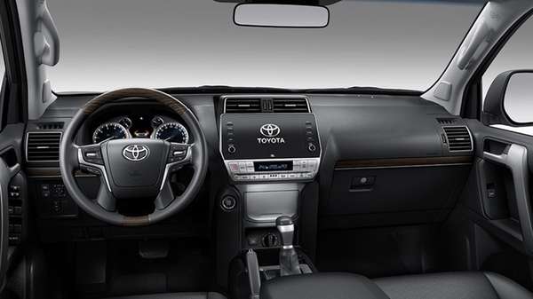 Gần 3 tỷ có thể sở hữu mẫu xe SUV hạng trung cao cấp của Toyota, vượt mặt “đàn em” Fortuner