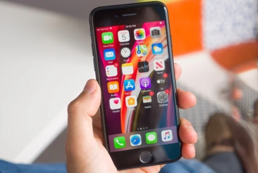iPhone SE 3 mang giá bình dân, hiệu năng mạnh như iPhone 13 Pro Max