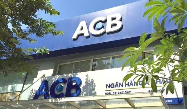 Lãi suất ngân hàng ACB mới nhất tháng 1/2025: Gửi tiền tỷ nhận lãi cao ngất ngưởng