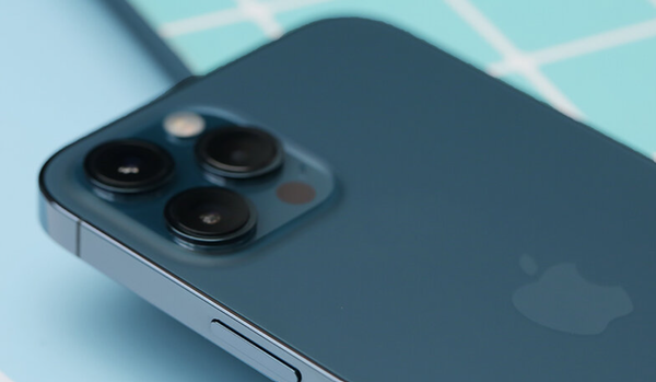 iphone1.png