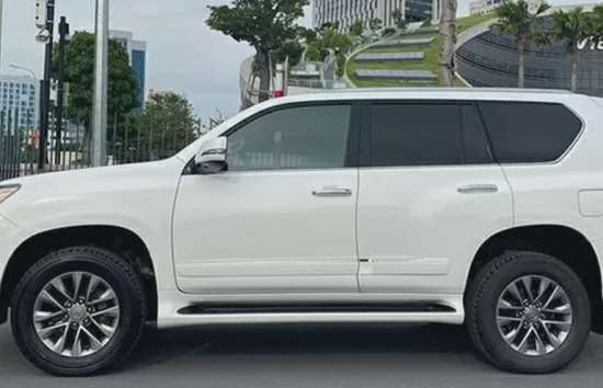 Hưng Yên: Đấu giá "siêu xe" Lexus GX460, giá khởi điểm 1,8 tỷ đồng