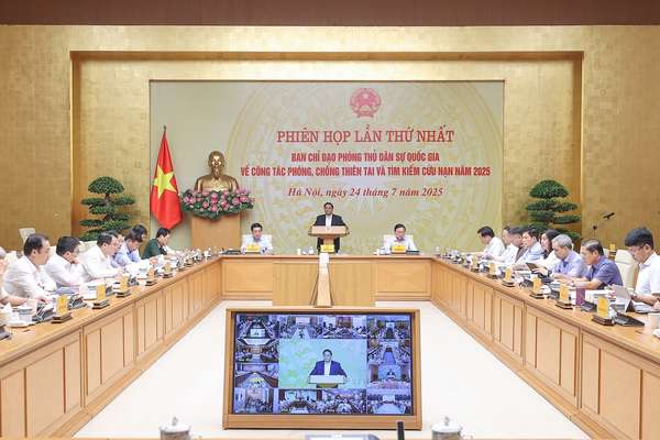 Thủ tướng: Tạo đột phá về năng lực phòng chống thiên tai, lập phương án sơ tán đến từng hộ dân- Ảnh 9. Thủ tướng: Tạo đột phá về năng lực phòng chống thiên tai, lập phương án sơ tán đến từng hộ dân- Ảnh 9.