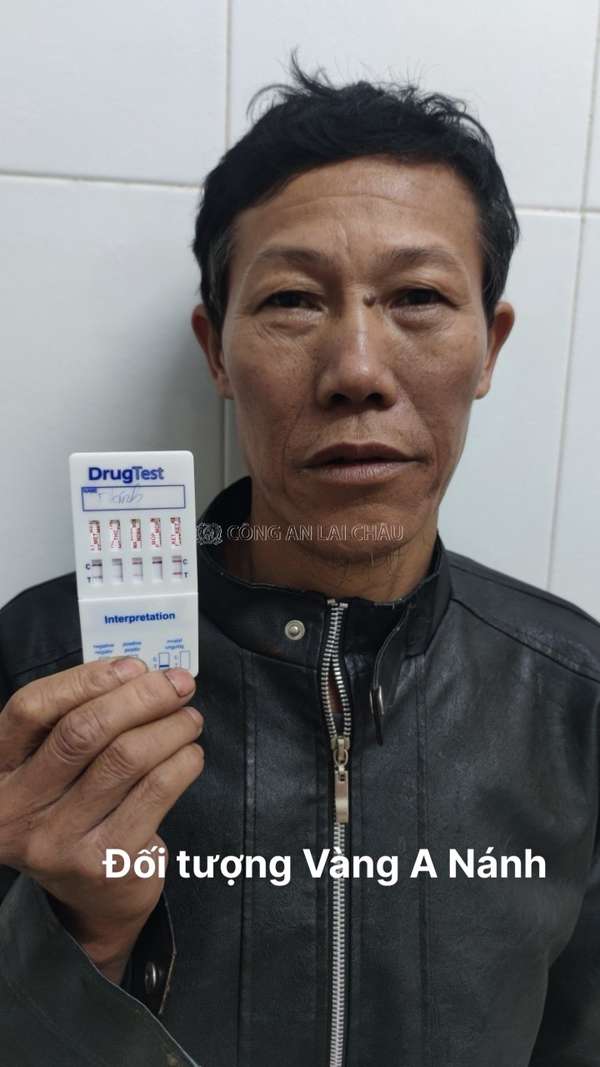 Lai Châu: 3 ngày bắt 4 đối tượng, thu giữ 7 bánh heroin