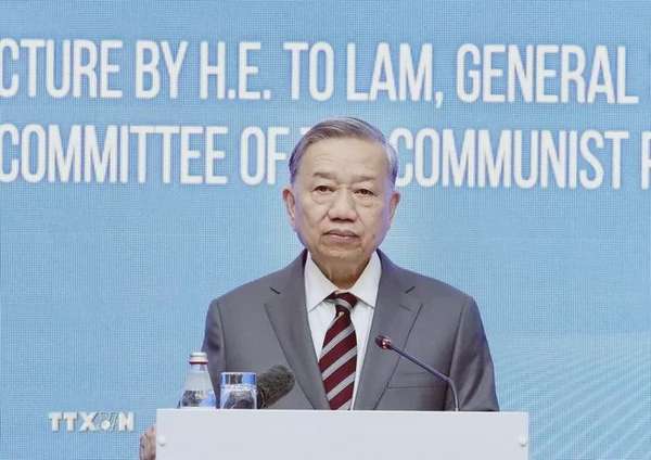 Tổng Bí thư Tô Lâm phát biểu về chính sách tại Học viện Hành chính Công trực thuộc Tổng thống Kazakhstan. Ảnh: TTXVN