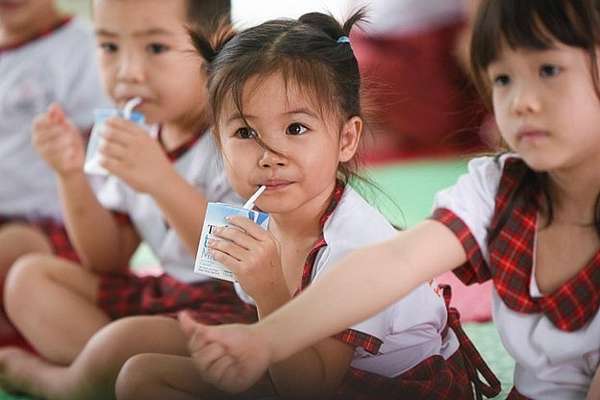 TH đồng hành cùng các chương trình sữa học đường, sức khỏe học đường, thể thao học đường nhằm nâng cao tầm vóc, thể lực cho trẻ em Việt Nam