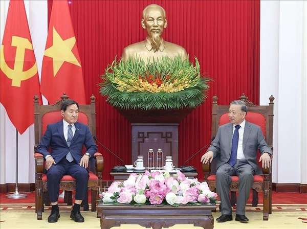 Tổng Bí thư Tô Lâm tiếp Đặc phái viên của Tổng thống Hàn Quốc- Ảnh 2. Tổng Bí thư Tô Lâm tiếp Đặc phái viên của Tổng thống Hàn Quốc- Ảnh 2.