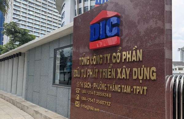 DIC Corp (DIG) muốn 