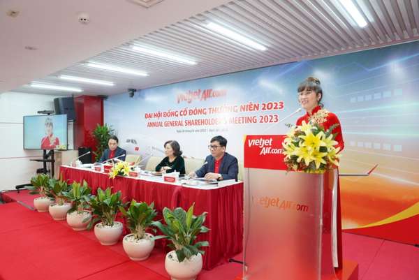 Đại hội Cổ đông Vietjet diễn ra chiều 26/4/2023. Ảnh: Quang Nguyễn