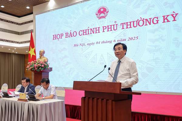 chính phủ báo chí