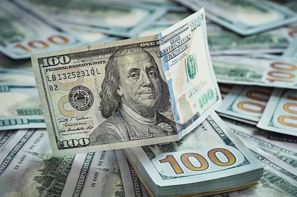 Tỷ giá USD hôm nay 05/05/2025: Đồng USD giữ đà phục hồi