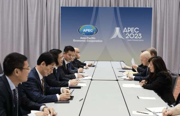 Bộ trưởng Nguyễn Hồng Diên tiếp Bộ trưởng Xúc tiến xuất khẩu, thương mại quốc tế và Phát triển kinh tế Canada