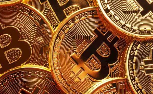 Bitcoin vượt mốc 106.500 USD: Liệu sắc lệnh của ông Trump có thúc đẩy thêm đà tăng giá?