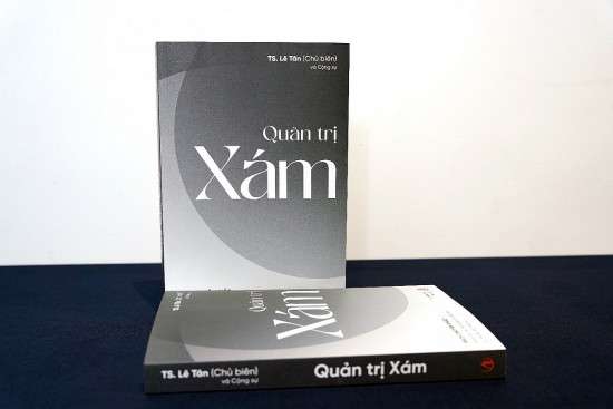 ''Quản trị Xám'': Góc nhìn mới cho tư duy lãnh đạo trong thời đại chuyển đổi