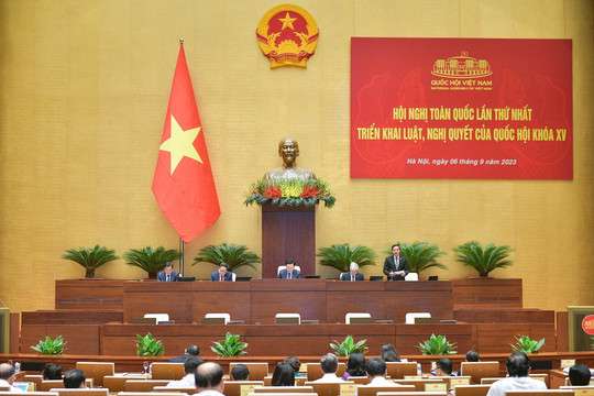 Chủ tịch Quốc hội: Vẫn còn tình trạng đùn đẩy, không dám làm, sợ sai, né trách nhiệm