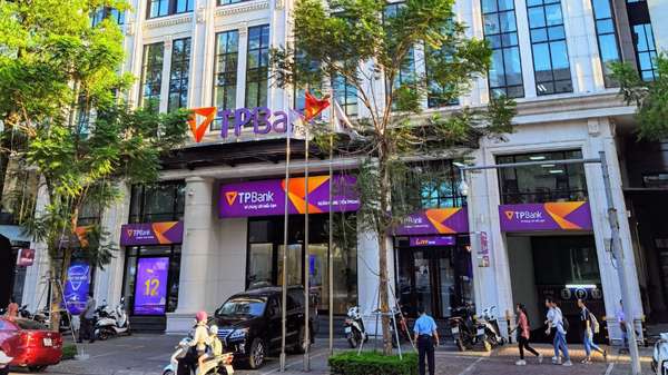 tpbank22.jpg