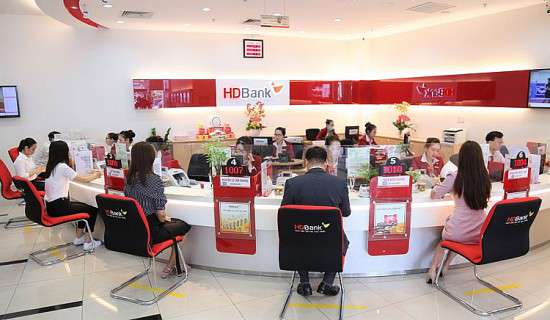 Cổ đông HDBank thông qua phát hành 500 triệu USD trái phiếu quốc tế và nâng “room ngoại”