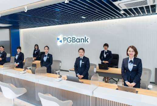 Vi phạm hàng loạt, PGBank bị UBCKNN xử phạt nặng