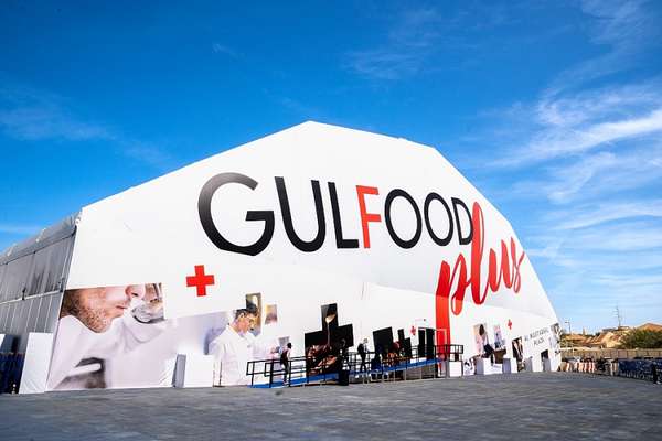 Hội chợ Gulfood Dubai là một trong những hội chợ ngành thực phẩm lớn nhất thế giới. Năm nay hội chợ thu hút hơn 5000 doanh nghiệp từ hơn 125 quốc gia và hàng trăm ngàn lượt khách tham quan 