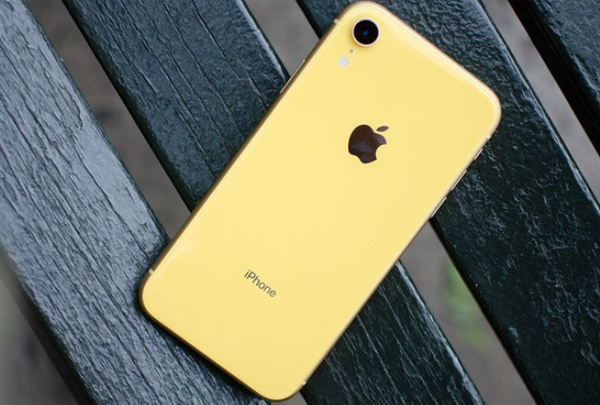 iPhone XR bán xả kho giá rẻ chưa từng có, khách Việt thi nhau xuống tiền