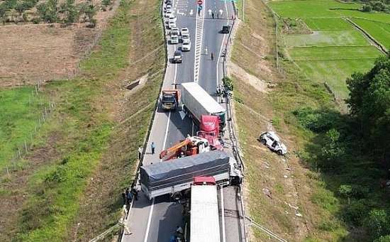 Cao tốc Cam Lộ - La Sơn: Tìm giải pháp tối ưu cho phân luồng giao thông