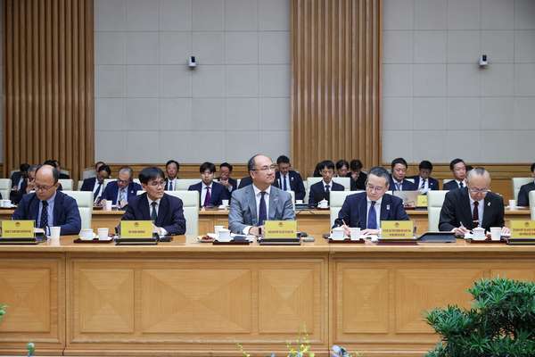 Thủ tướng: Giải quyết dứt điểm vướng mắc, phát huy hiệu quả cao nhất các dự án hợp tác với Nhật Bản- Ảnh 4. Thủ tướng: Giải quyết dứt điểm vướng mắc, phát huy hiệu quả cao nhất các dự án hợp tác với Nhật Bản- Ảnh 4.