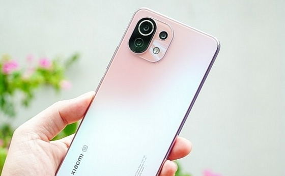 “Mỹ nữ” Xiaomi 11 Lite 5G NE tiếp tục rẻ lại còn đẹp khiến người dùng “rụng tim”