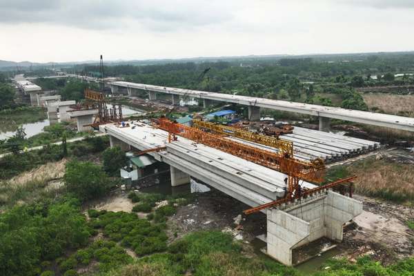 6.400 tỷ đồng cho tuyến đường 40 km vượt đầm lầy, vùng ngập nước tại Quảng Ninh sẽ hoàn thành vào quý III/2025