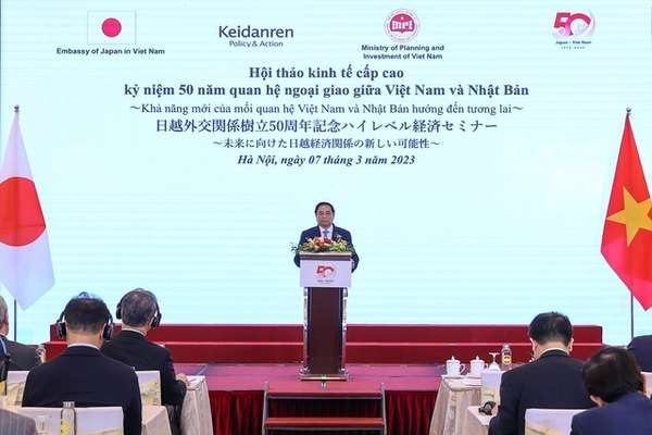 Thủ tướng kêu gọi các doanh nghiệp, nhà đầu tư và nhân dân Nhật Bản đầu tư nhiều hơn nữa, hỗ trợ nhiều hơn nữa, tích cực hơn nữa với Việt Nam - Ảnh: VGP