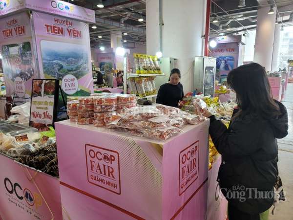 Quảng Ninh: Đặc sản kẹo lạc hồng - quà dân dã của vùng đất Tiên Yên