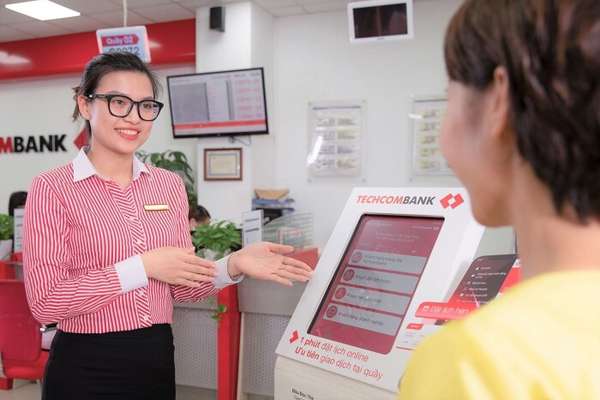 Cập nhật lãi suất ngân hàng Techcombank: Gửi 500 triệu sinh lời tối đa bao nhiêu?