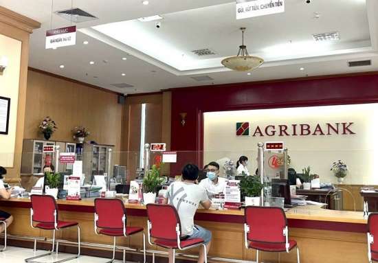 Cập nhật lãi suất huy động Agribank đầu năm 2025: Khách hàng cá nhân hưởng lợi lớn