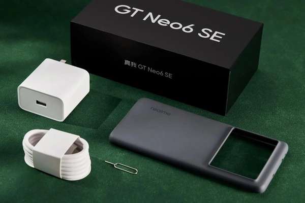 "Ông vua" tầm trung realme GT Neo 6 SE ra mắt, màn hình 6000 nits với giá siêu hạt rẻ