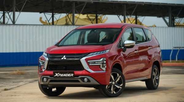 Mitsubishi Xpander giảm giá sâu đầu năm: Mẫu MPV 