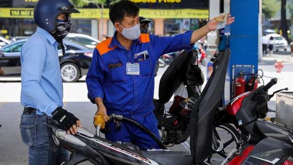 giá xăng dầu hôm nay 15-5